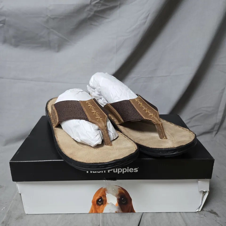 HUSH PUPPIES  ALAN TOEPOST FLIP FLOPS SIZE 11
