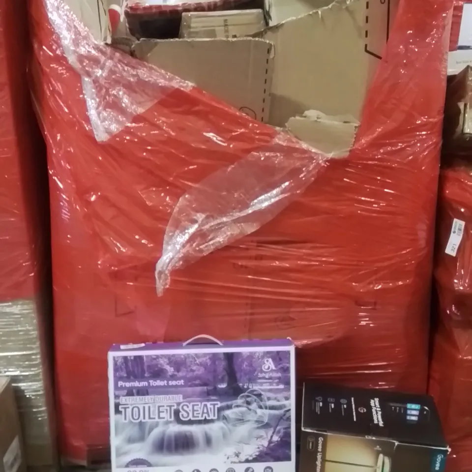 PALLET OF ASSORTED HOUSEHOLD GOODS AND PRODUCTS TO INCLUDE;TOILET SEAT,CEILING FAN WITH LIGHT,GOVEE FLOOR LAMP
