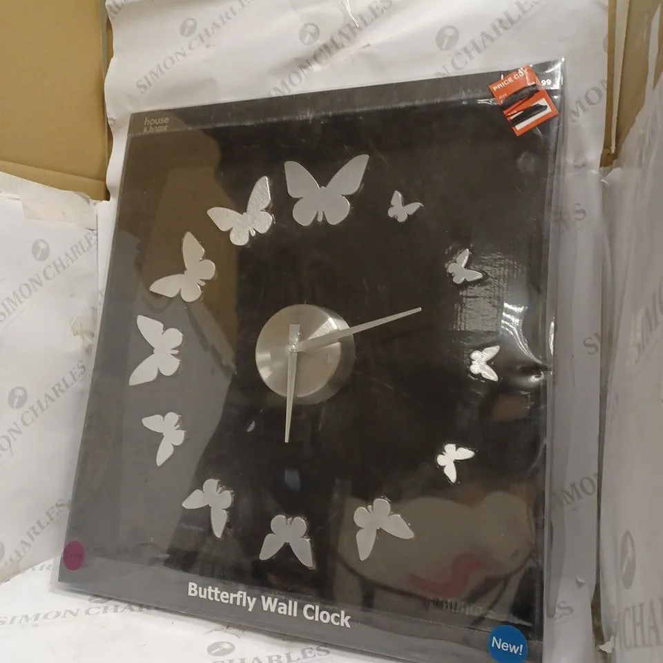 BOXED HOUSE & HOME BUTTERFLY WALL CLOCK
