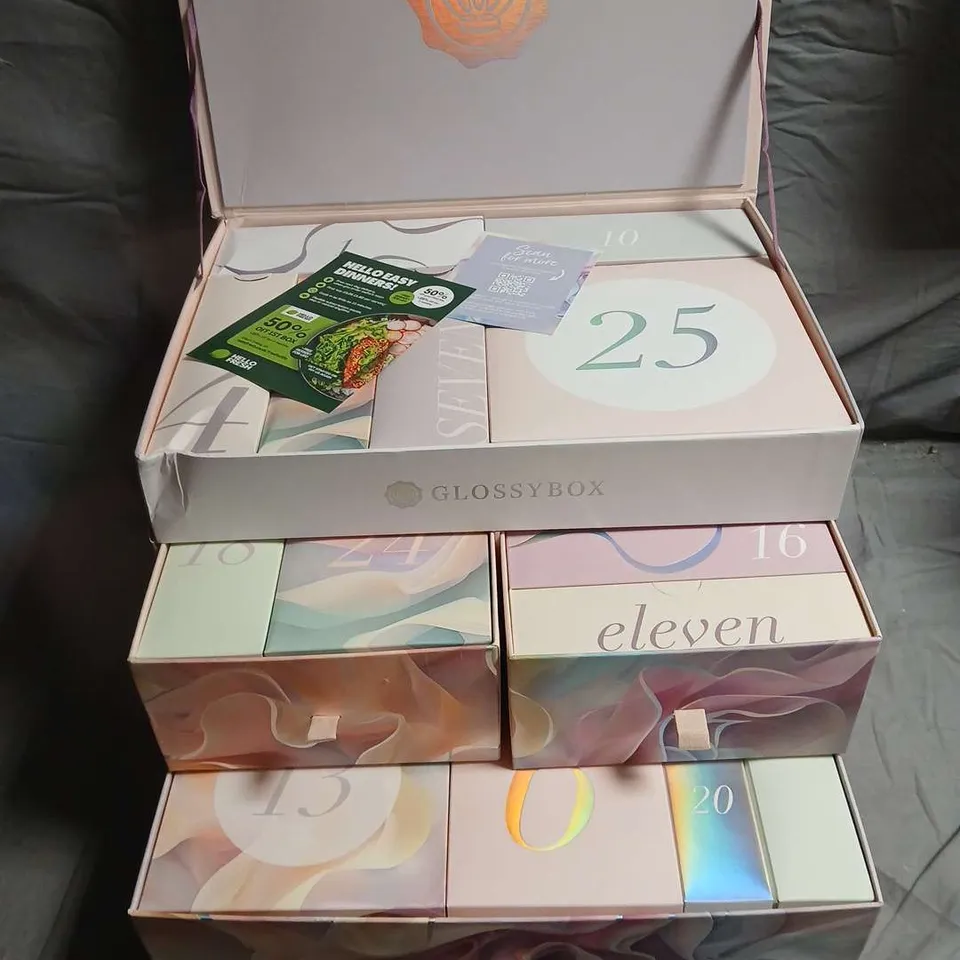 GLOSSYBOX ADVENT CALENDAR – 25 DAY COSMETIC GIFT SET
