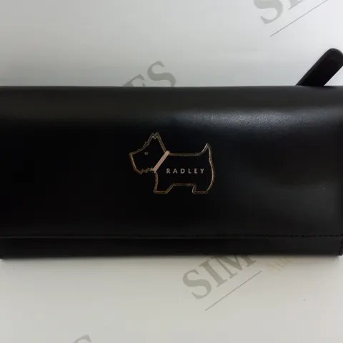 RADLEY LONDON PURSE IN BLACK 