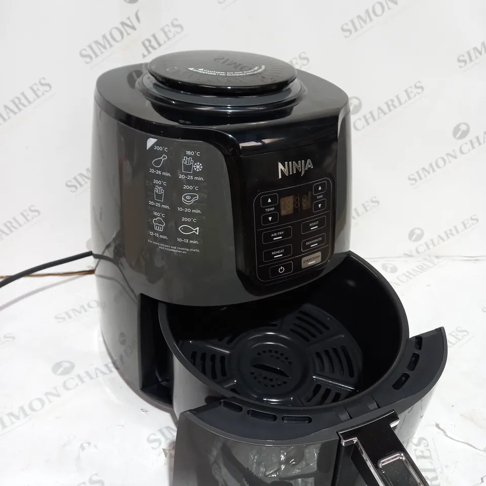 BOXED NINJA AIR FRYER 3.8L AF100UK