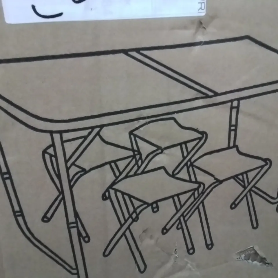 BOXED SMALL PICNIC SET