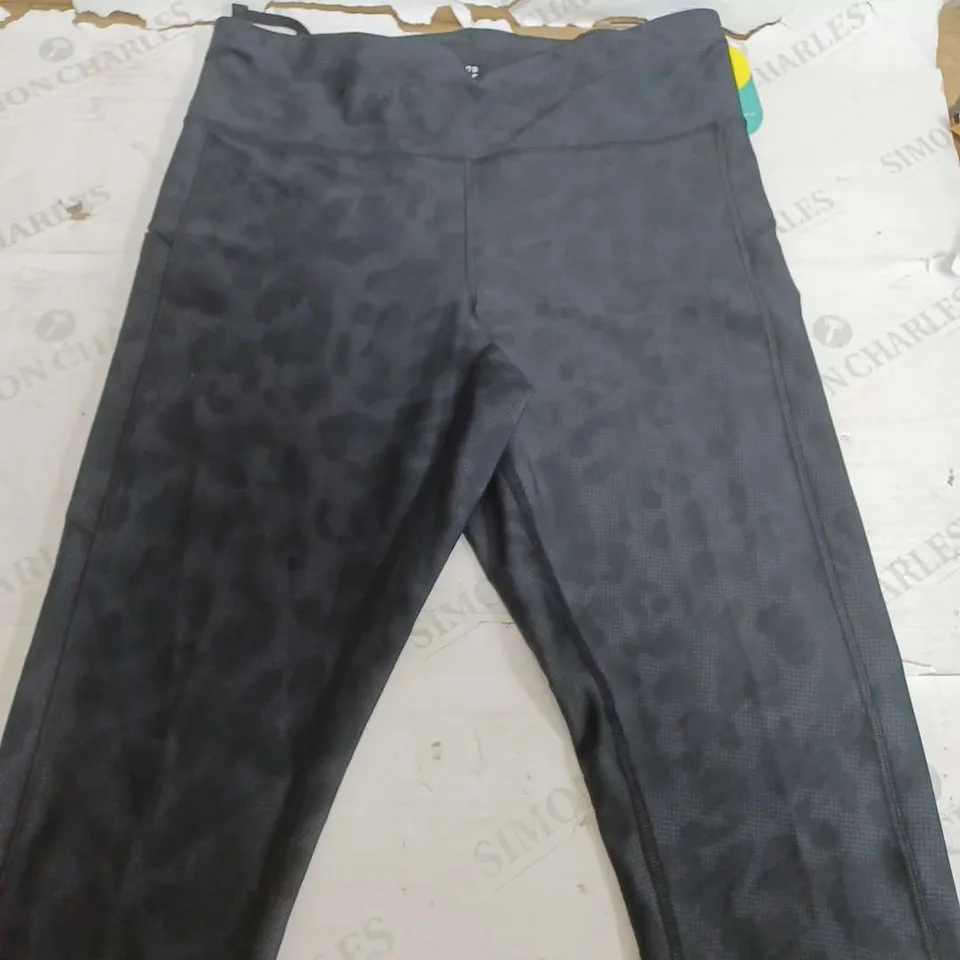 GOOD MOVE BLACK CROP LEGGINGS - SIZE 14