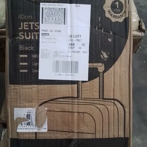 BOXED LUGG JETSET SUITCASE