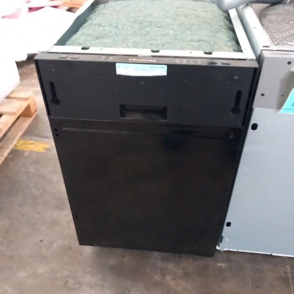 HISENSE SLIM LINE DISH WASHER