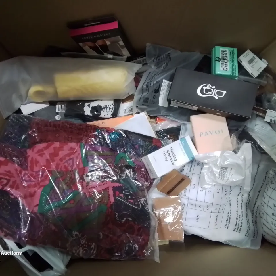 BOX CONTAINING LARGE AMOUNT OF MIXED FASHION ITEMS, SILVER PLATE AND COSTUME JEWELLERY, CLOTHING ITEMS ETC.