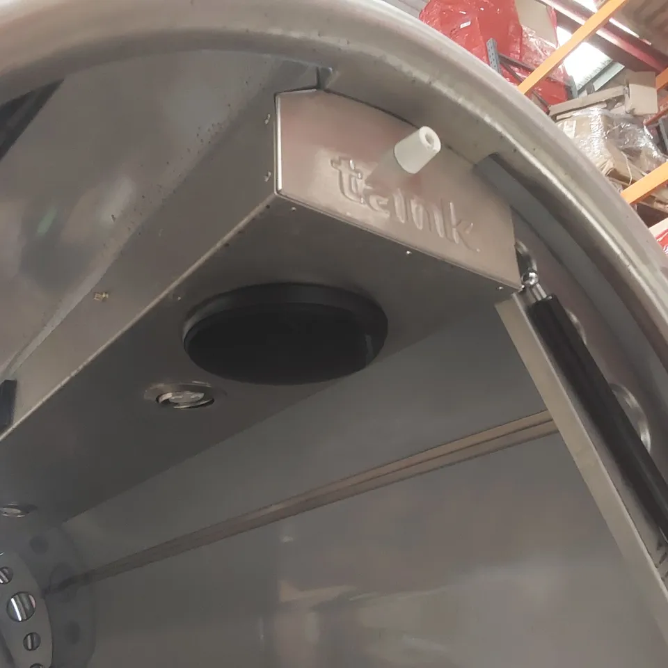 TANK STAINLESS STEEL MOBILE FOOD AND DRINK CATERING STATION