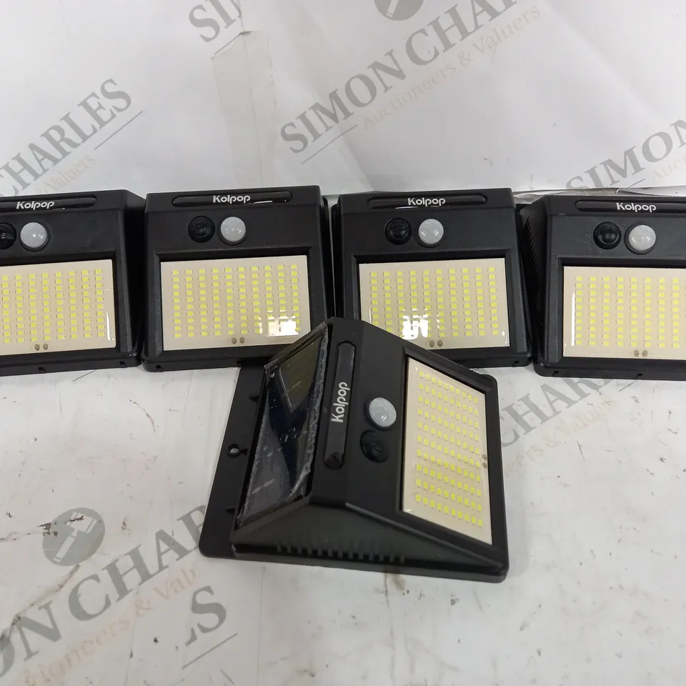 BOXED KOLPOP 5 SOLAR WALL LIGHT (WS05)