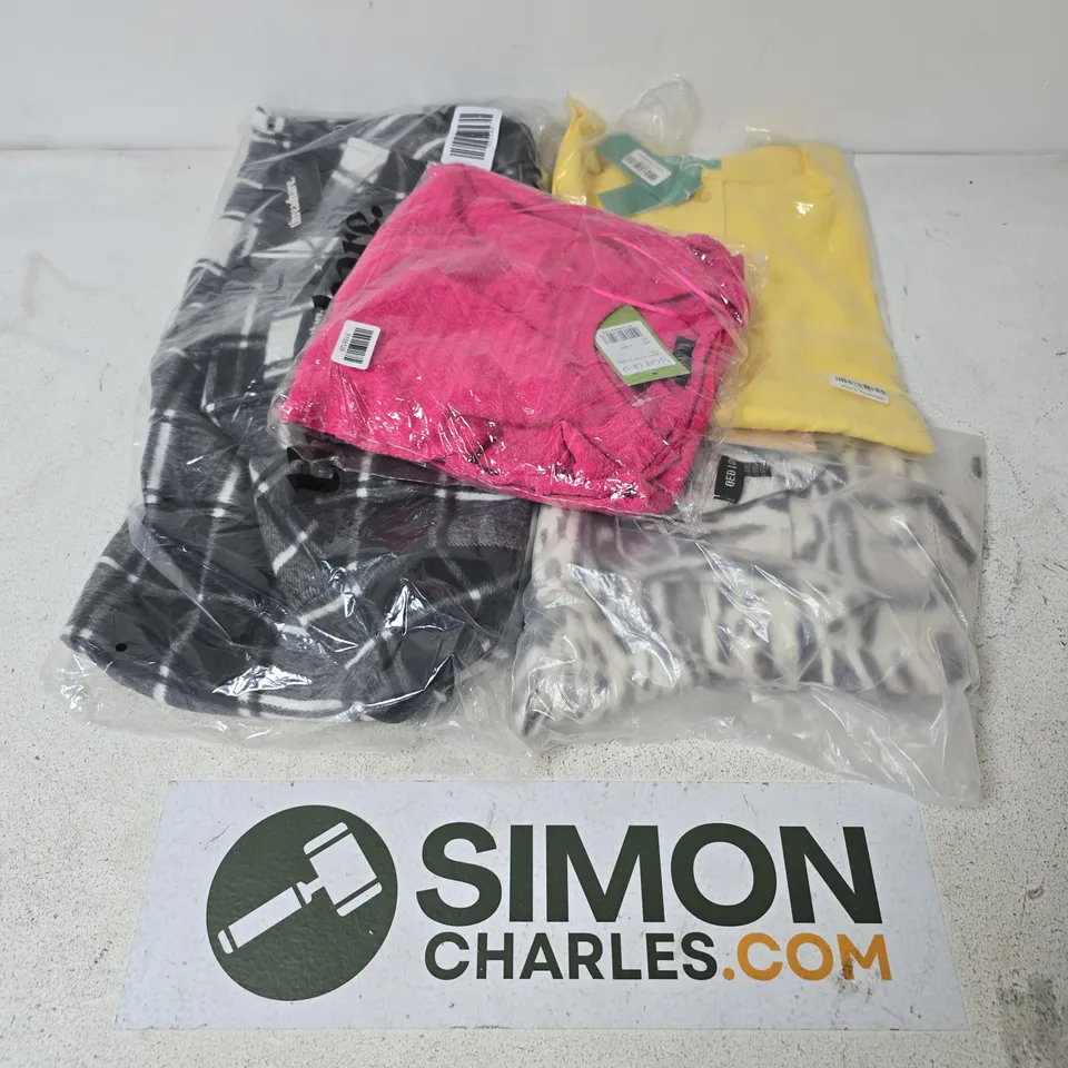 APPROXIMATELY 35 ASSORTED CLOTHING ITEMS IN VARIOUS SIZES, STYLES & COLOURS TO INCLUDE BRANDS SUCH AS THREADBARE, QED LONDON, LA MAREY, ETC - COLLECTION ONLY