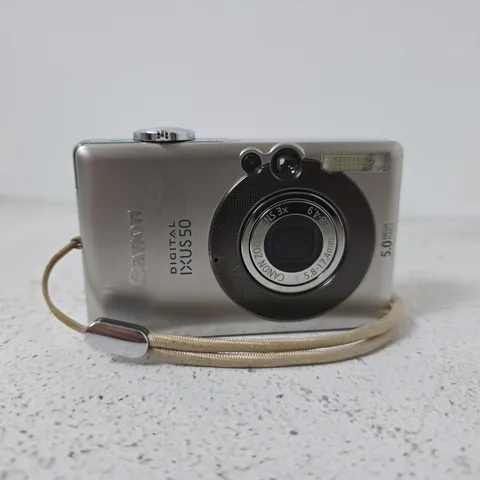 CANON DIGITAL IXUS50 CAMERA