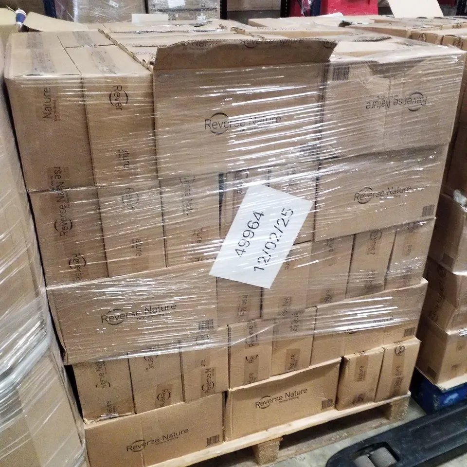 PALLET OF 80 BOXES EACH CONTAINING APPROXIMATELY 10 REVERSE NATURE FOAMING HAND SANITISER 500ML BAGS