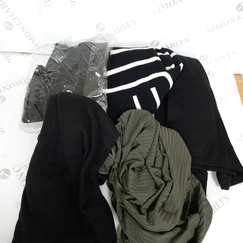 LARGE BOX OF ASSORTED CLOTHING ITEMS IN VARIOUS COLOURS AND SIZES INCLUDING TROUSERS , TOPS AND JUMPERS 