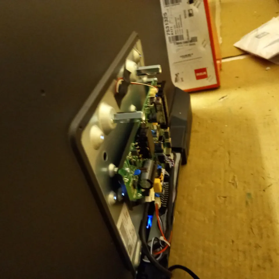 RCA RB32H1-UK 32 INCH HD LED TV 