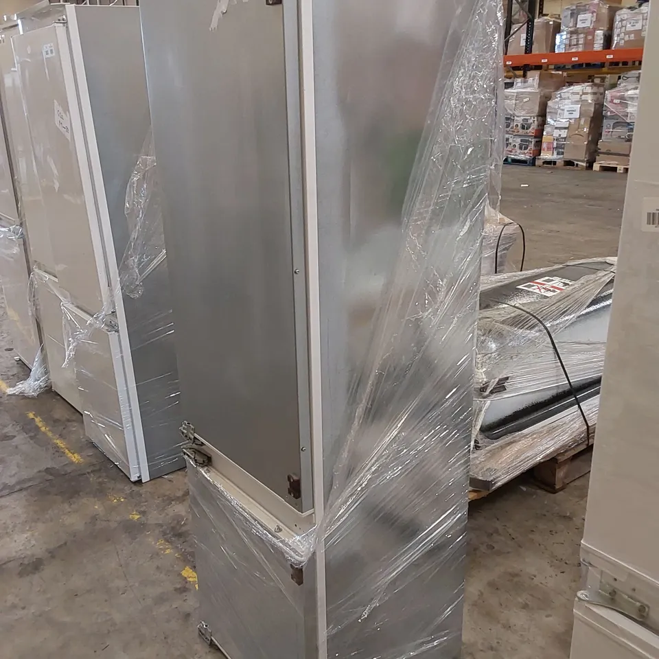 NEFF KI5872F30G/03 BUILT-IN INTEGRATED FRIDGE FREEZER 