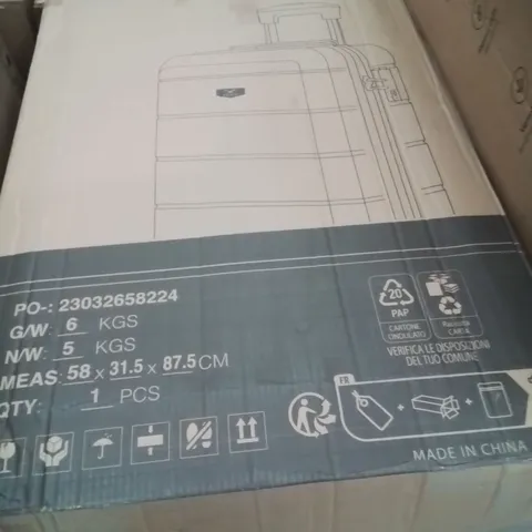 BOXED LUGG TRAVEL SUITCASE