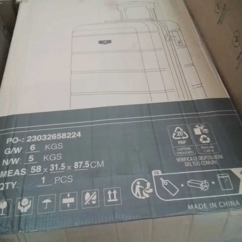 BOXED LUGG TRAVEL SUITCASE