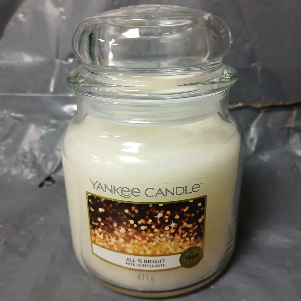 YANKEE CANDLE ALL IS BRIGHT CANDLE (411g)