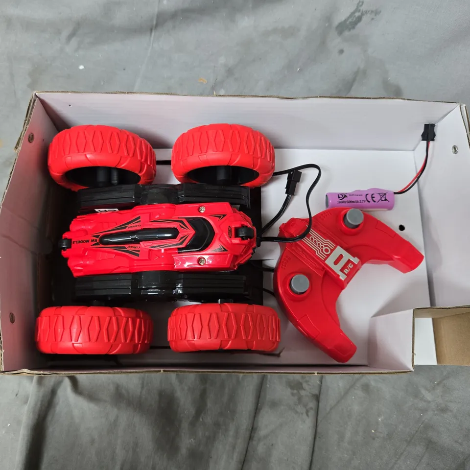 BOXED CMJ RC CARS 360 SPIN ATTACK TOY CAR
