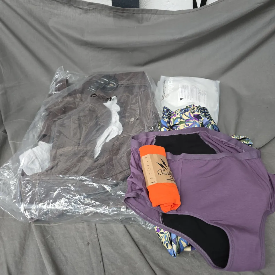 BOX OF APPROXIMATELY 20 ASSORTED CLOTHING ITEMS TO INCLUDE DRESSES, JACKET, UNDERWEAR, ETC