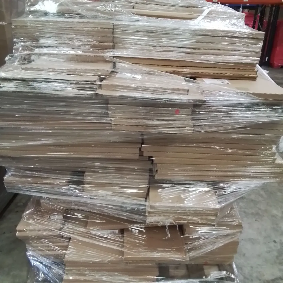 PALLET CONTAINING A LARGE QUANTITY OF ASSORTED BOXED AS NEW BATHROOM FITTING ITEMS 