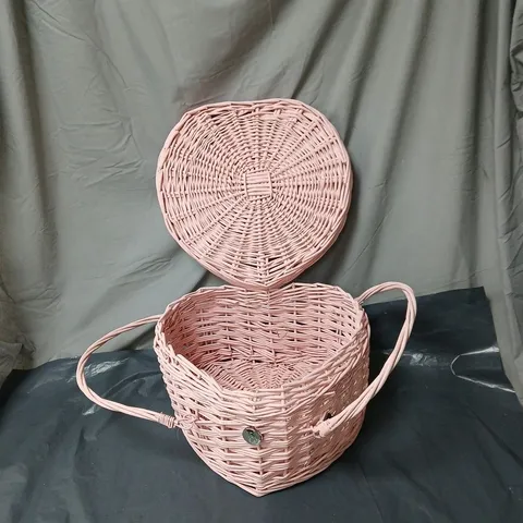 PINK WICKER STORAGE BASKET WITH LID