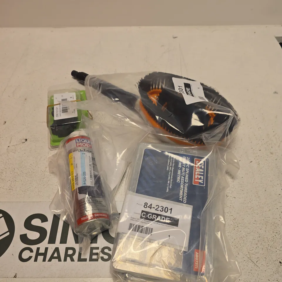 APPROXIMATELY 10 ASSORTED WORK-WEAR PRODUCTS TO INCLUDE RIVET NUTS, BATTERIES, DUST REMOVER ETC