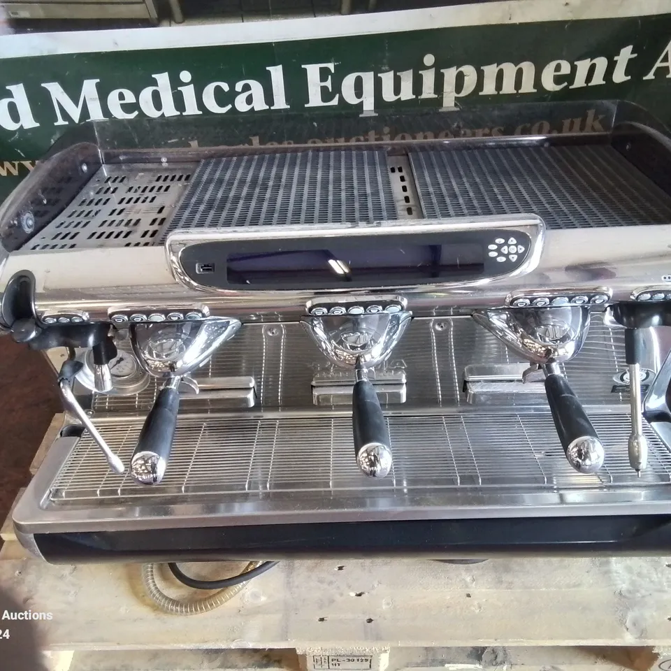 FAEMA EMBLEMA COMMERCIAL COFFEE ESPRESSO MACHINE 