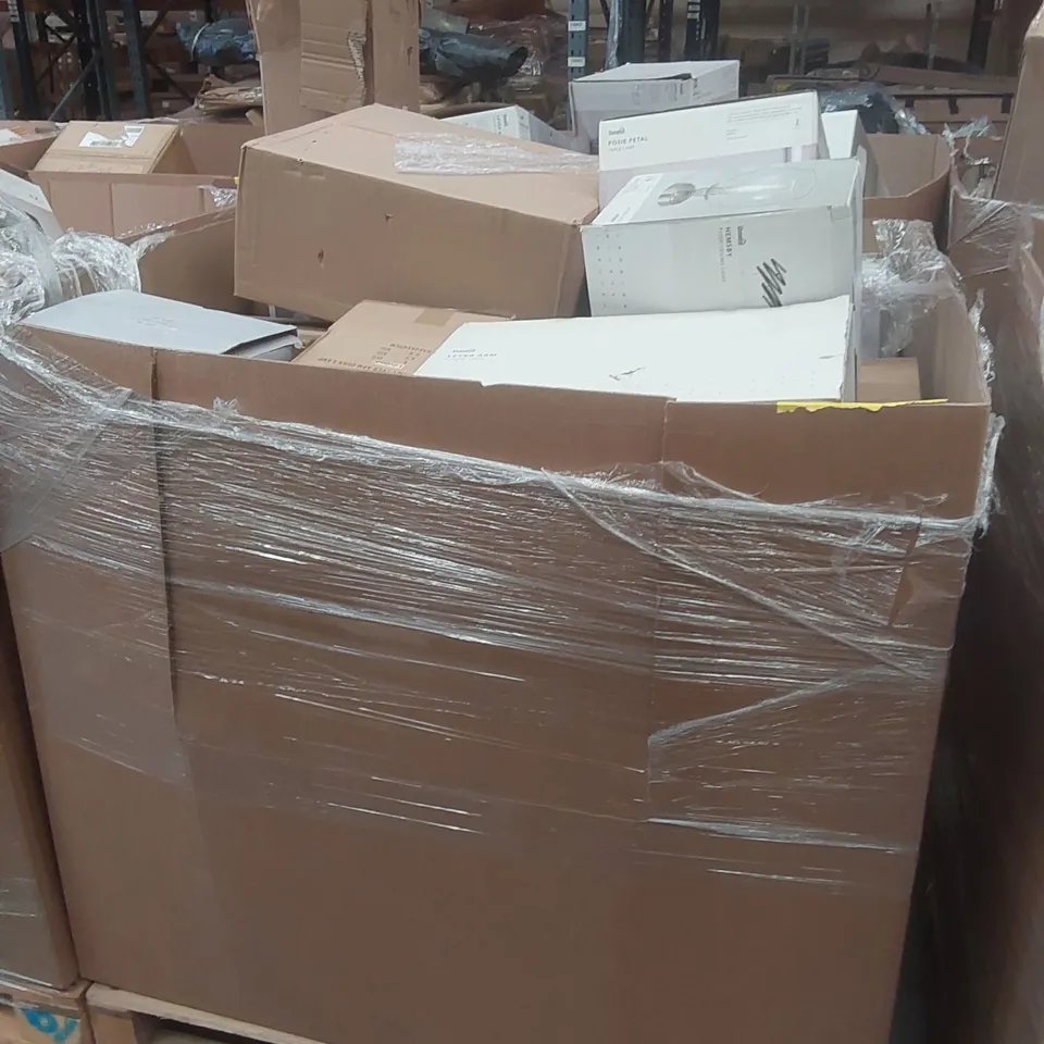 PALLET CONTAINING A VERY LARGE QUANTITY OF ASSORTED DESIGNER LIGHTING PRODUCTS INCLUDING: HEMSBY FLUSH CEILING LIGHT, LEVER ARM FLOOR LAMP, POSIE PETAL TABLE LAMP, LEVER ARM DESK LAMP ECT