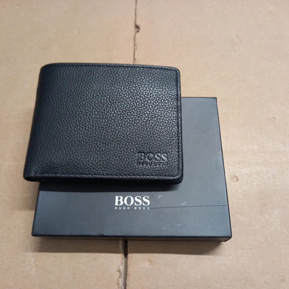 HUGO BOSS BLACK WALLET