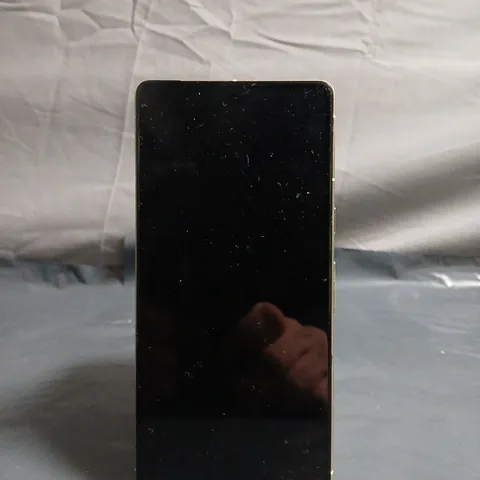 GOOGLE PIXEL 7 SMARTPHONE