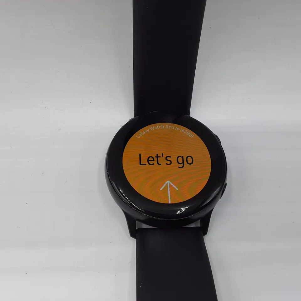 UNBOXED SAMSUNG GALAXY WATCH ACTIVE WITH BLACK RUBBER STRAP