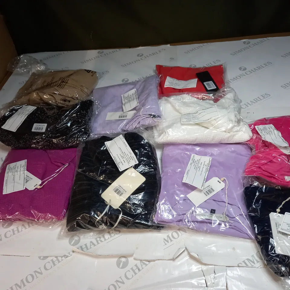 BAG OF APPROX 10 ASSORTED CLOTHING ITEMS TO INCLUDE - MAISON DE NIMES - EMELIA