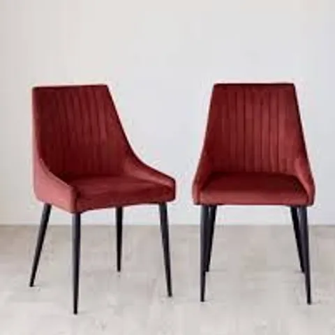 BOXED PAIR OF DANETTI BLAKELY TOFFEE RED VELVET DINING CHAIRS