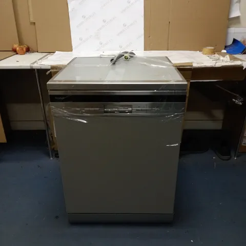 COMFEE' FREESTANDING DISHWASHER STAINLESS STEEL COLLECTION ONLY
