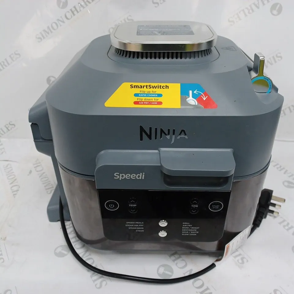 BOXED NINJA SPEEDI 10-IN-1 5.7L RAPID-COOKER & AIR FRYER ON400UK