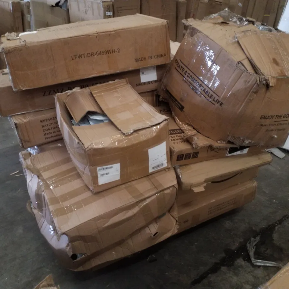 PALLET CONTAINING ASSORTED FLATPACK FURNITURE PARTS 
