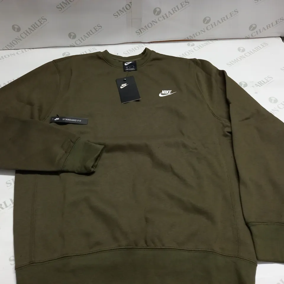 NIKE GREEN CREW JUMPER - M