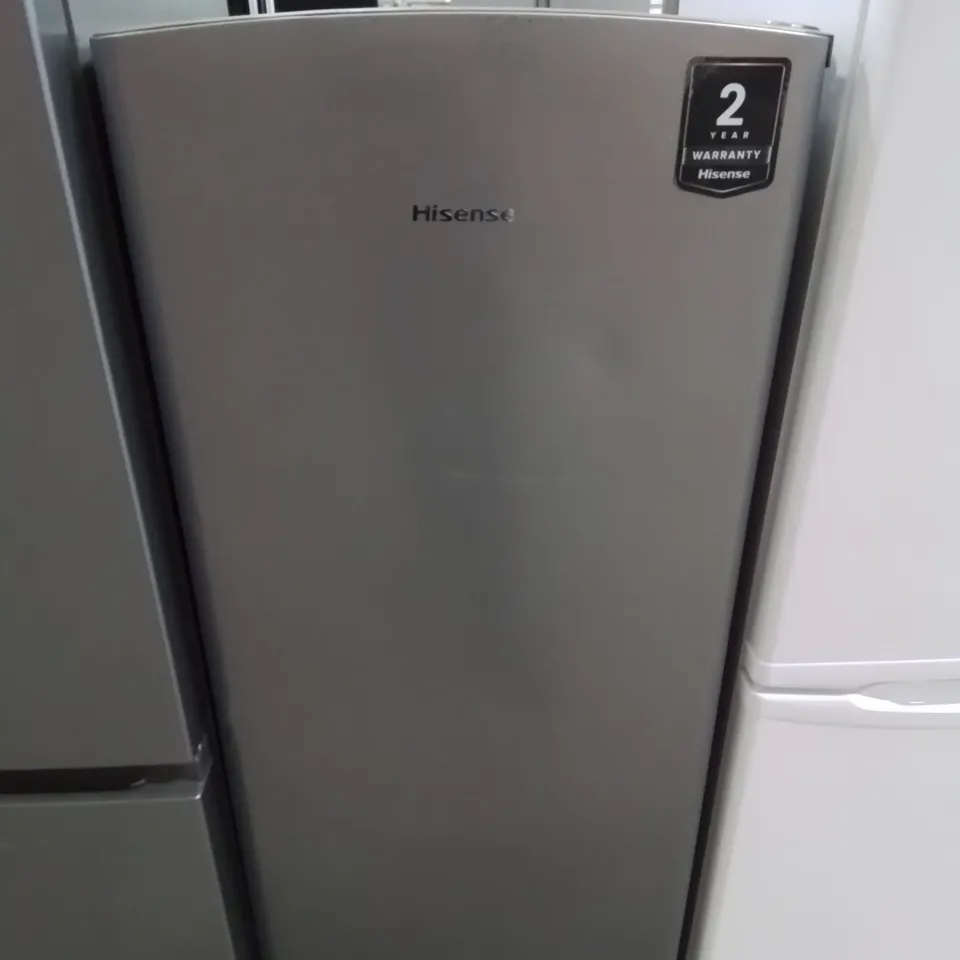 HISENSE RR220D4ADF 52CM FREESTANDING RETRO FRIDGE - UNPROCESSED RAW RETURN 