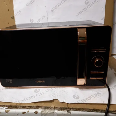 TOWER 800W DIGITAL MICROWAVE