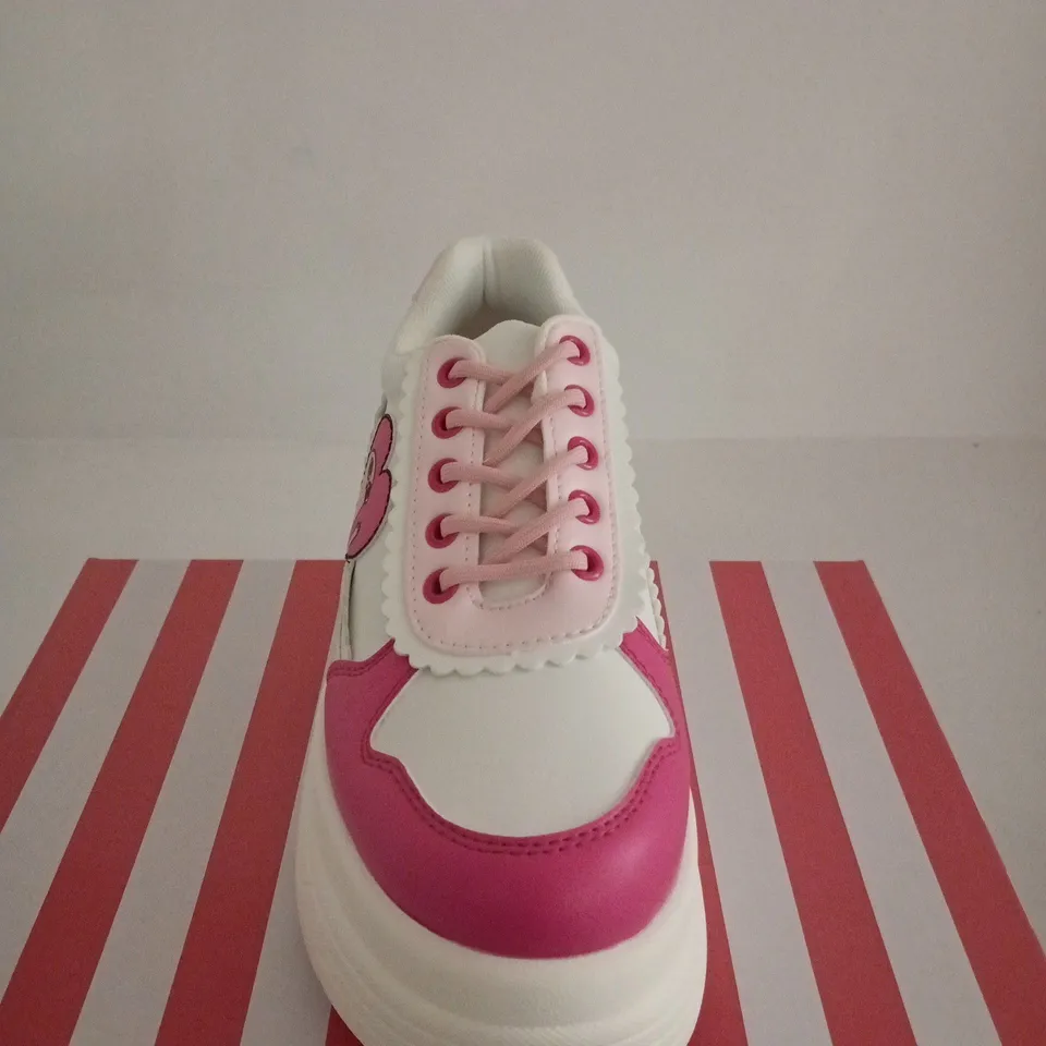 BRAND NEW BOXED KETNIPZ X KOI LOVEABLE ANTICS CHUNKY TRAINERS - PINK - SIZE 7
