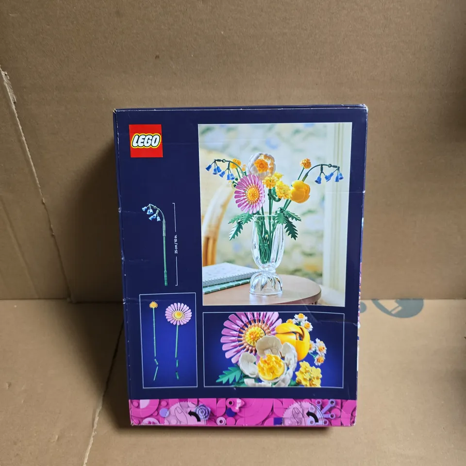 LEGO BOTANICALS PETITE SUNNY BOUQUET – 373 PIECES, AGE 9+