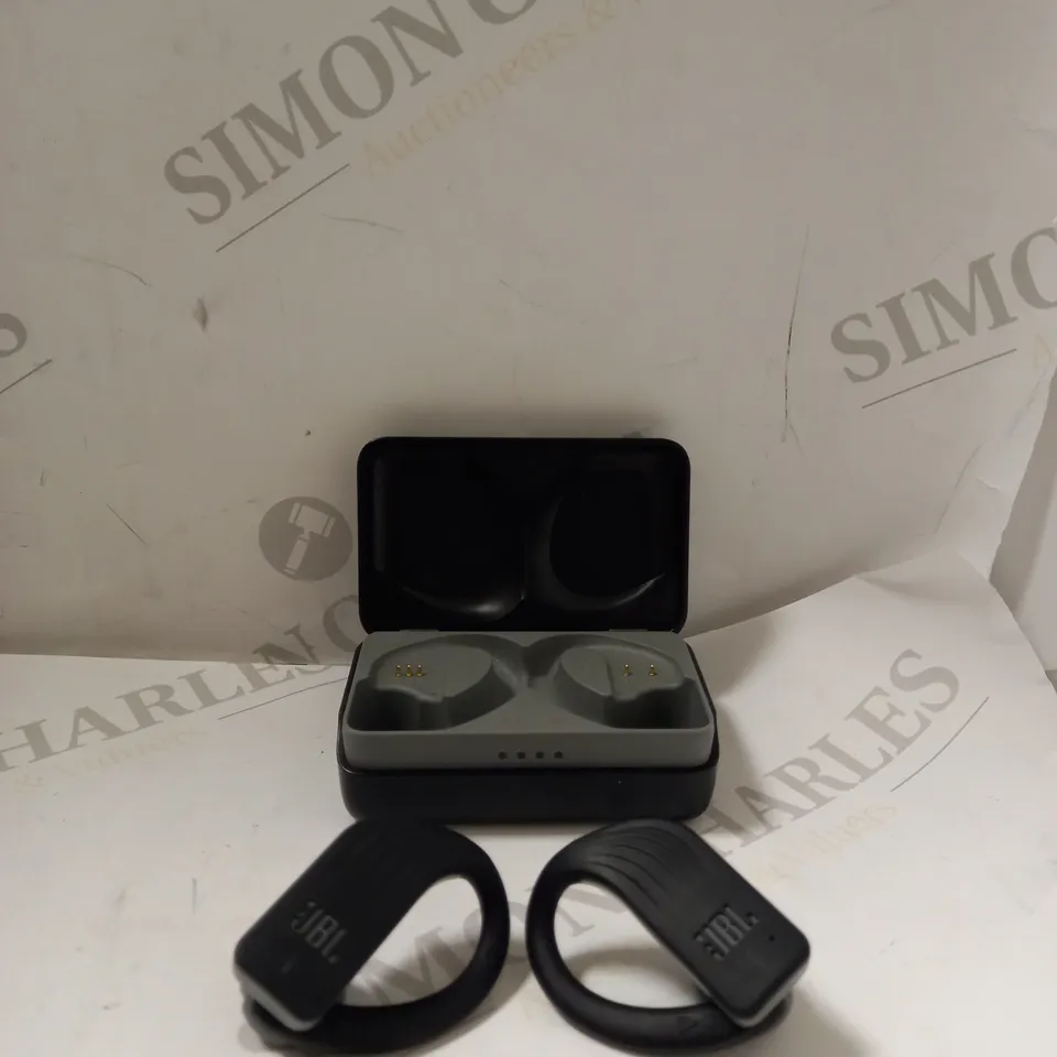 JBL ENDURANCE PEAK WATERPROOF TRUE WIRELESS IN-EAR SPORT HEADPHONES (BLACK)