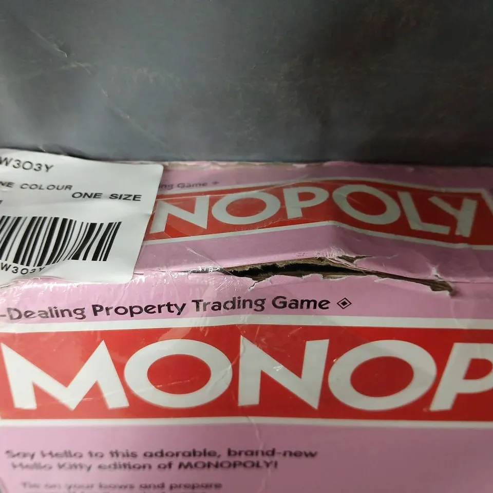 BOXED HELLO KITTY MONOPOLY SET