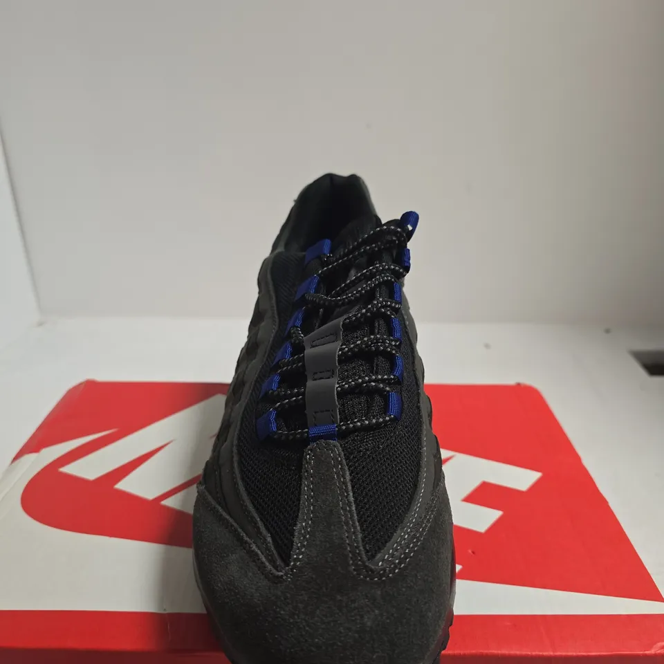BOXED PAIR OF NIKE AIR MAX 95 TT – BLACK/CARBON GREY/ROYAL, UK 12
