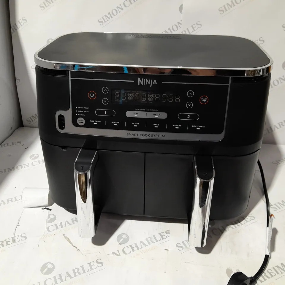 BOXED NINJA FOODI MAX 9.5L DUAL ZONE AIRFRYER AF451UK