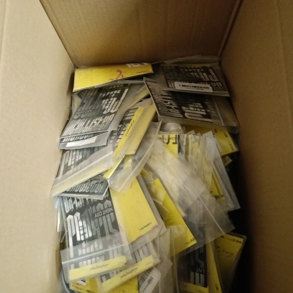 BOX OF APPROXIMATELY 100 CYBERPUNK NIGHT CITY POSTCARDS