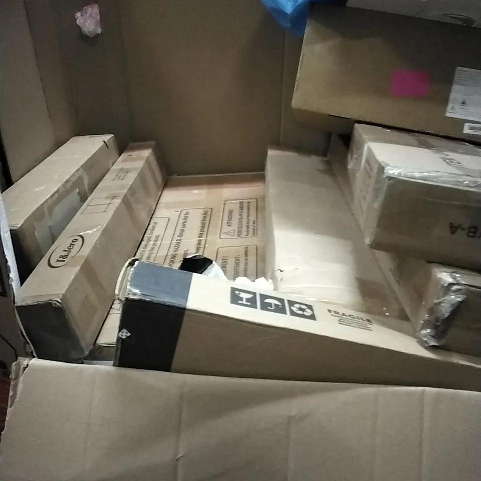 PALLET OF HOUSEHOLD ITEMS TO INCLUDE OFFICE CHAIR, SINGLE PHASE EV CHARGER,CHEFMAN MICROWAVE, COFFEE TABLE AND OTHER ASSORTED ITEMS...