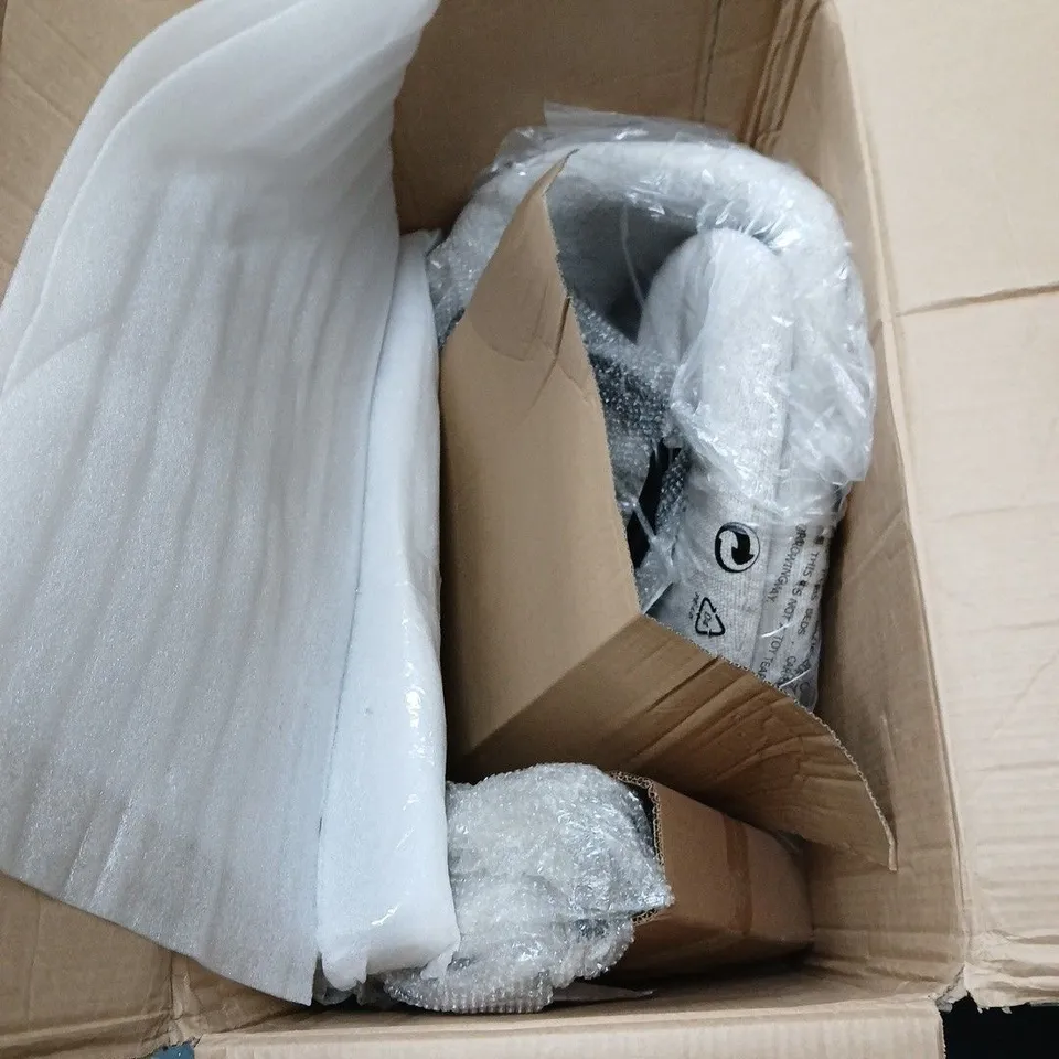 PAIR OF BAR STOOLS WITH ASSEMBLY INSTRUCTIONS