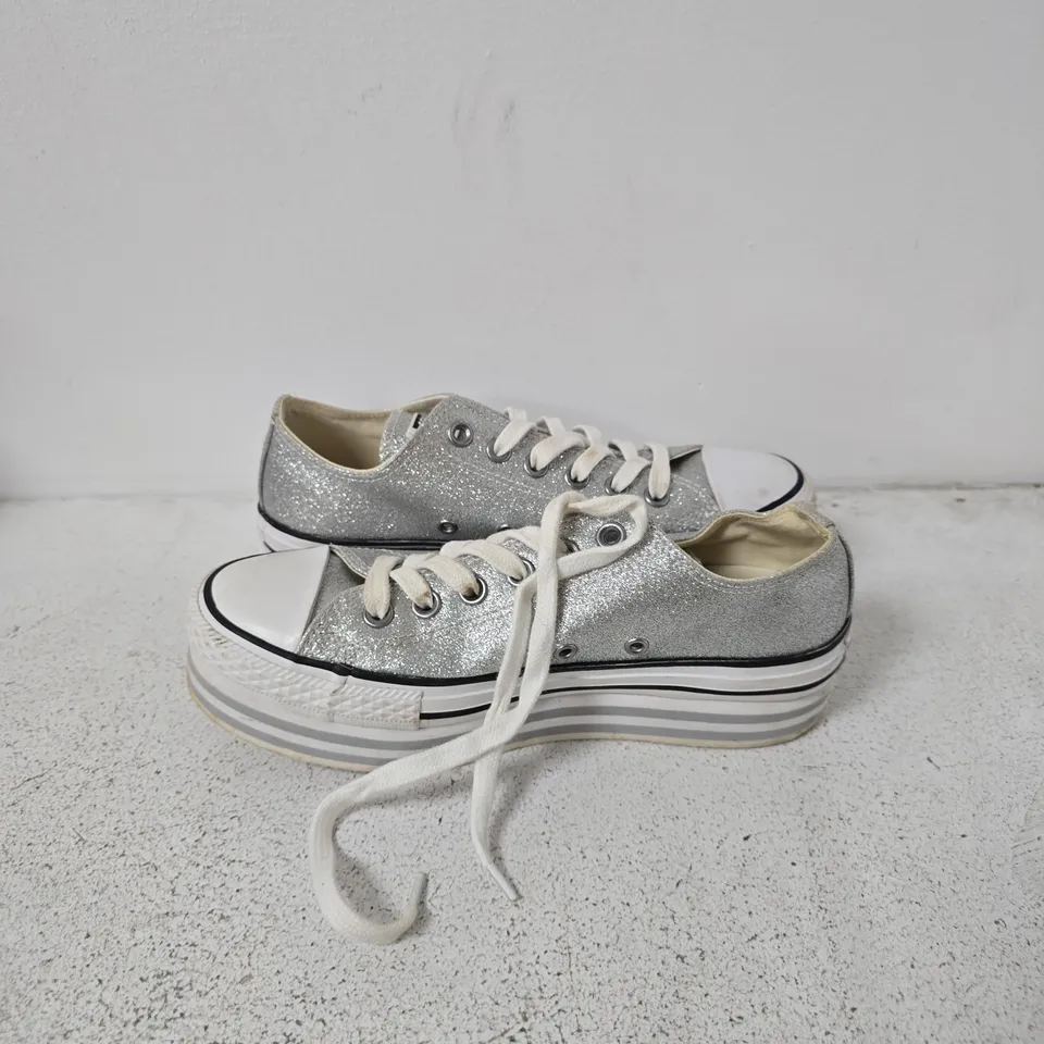 CONVERSE ALL STAR GLITTER PLATFORM SNEAKERS – SILVER (UK 5)
